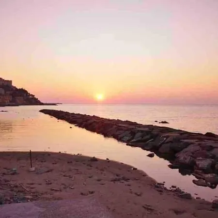 Sul Mare Foce Imperia